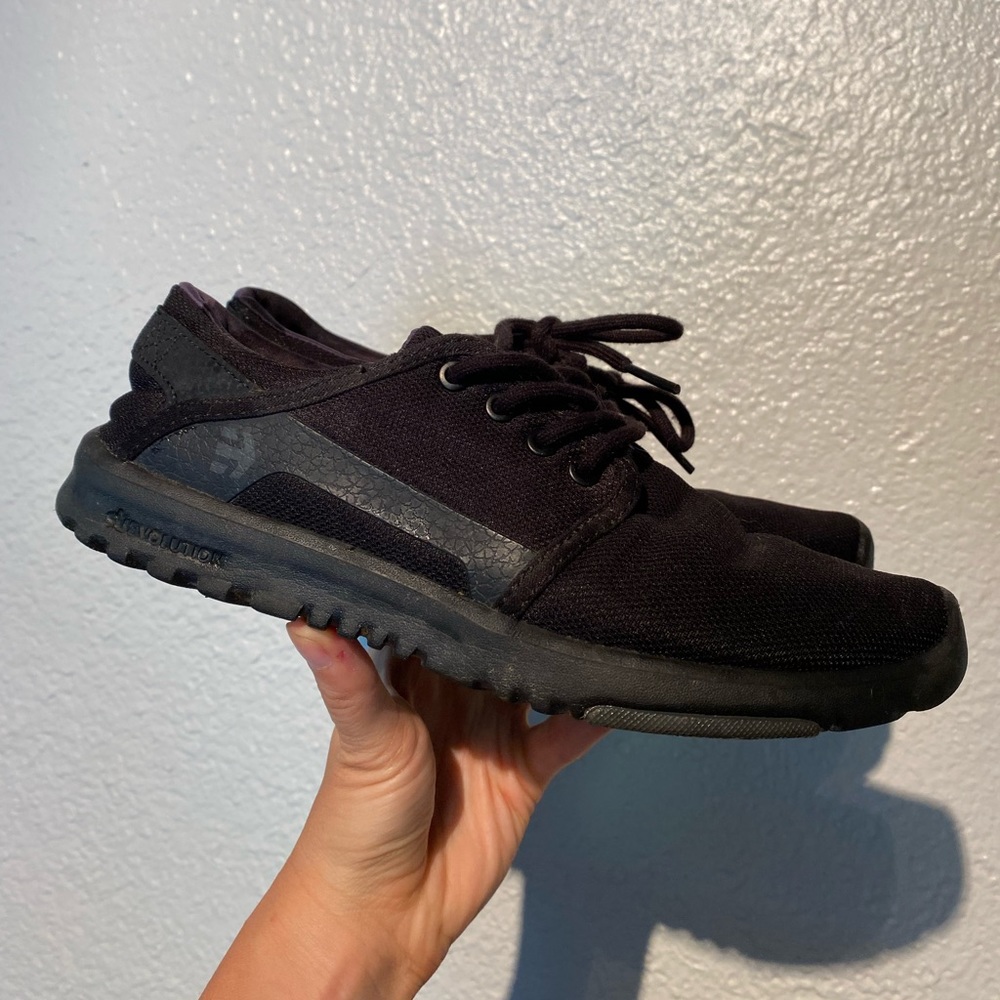 Etnies All Black Womens Scout Sneakers